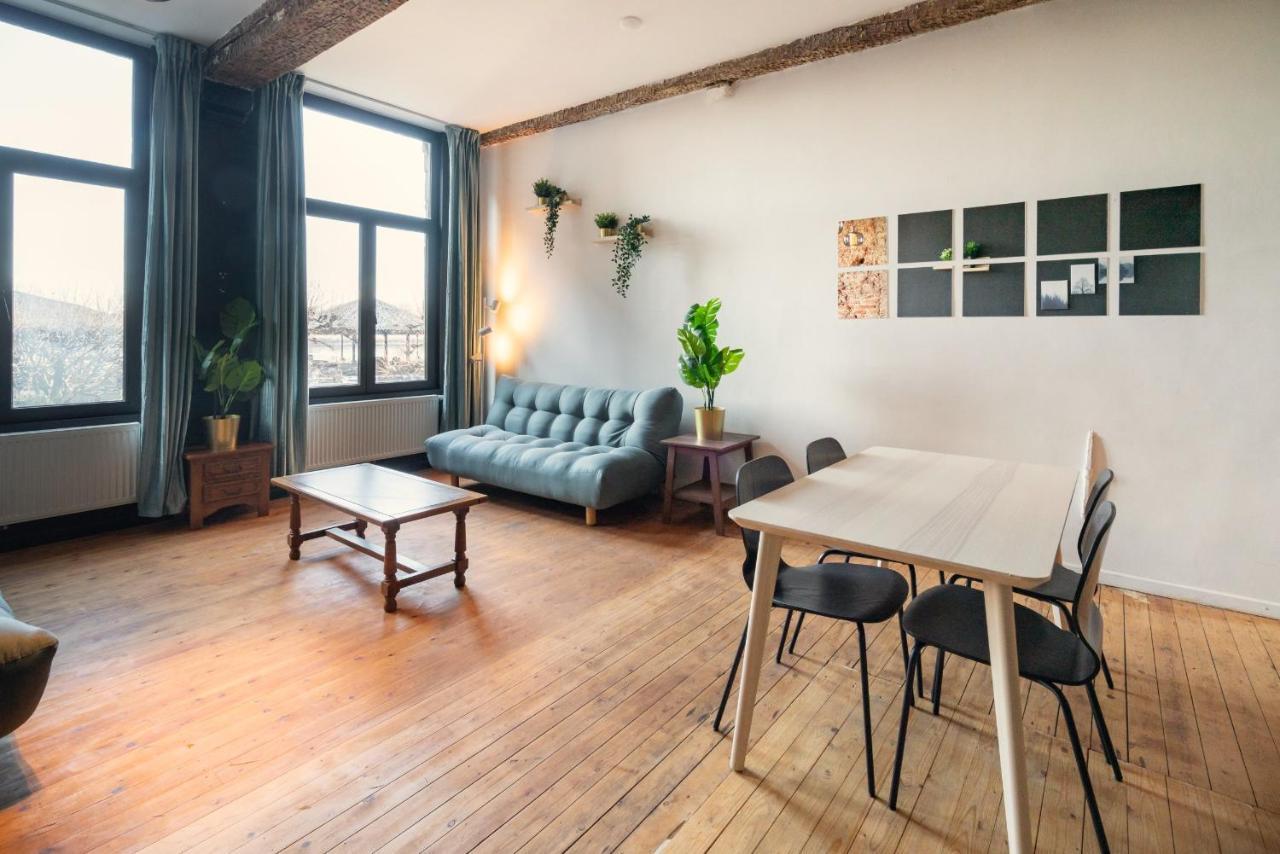 Charming Two-Bedroom River Side Apartment Antwerpia Zewnętrze zdjęcie