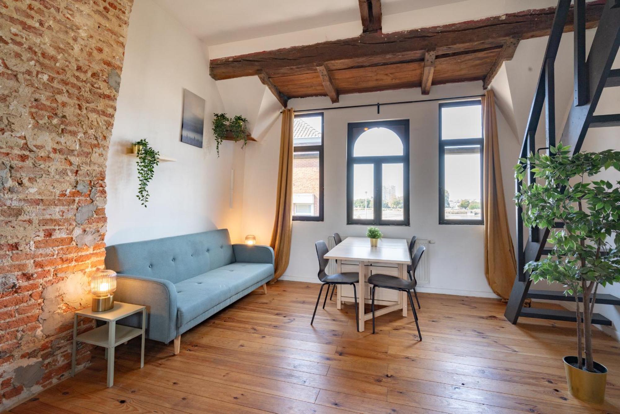 Charming Two-Bedroom River Side Apartment Antwerpia Zewnętrze zdjęcie