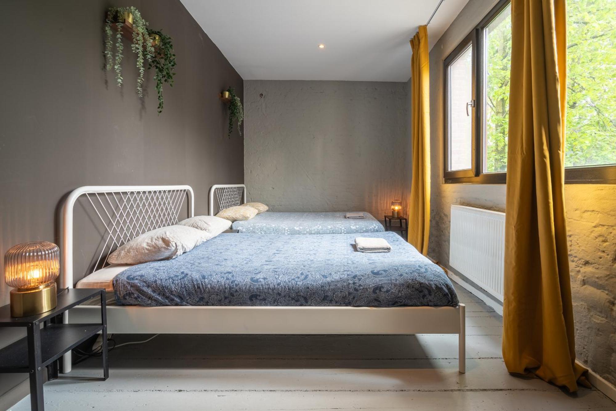 Charming Two-Bedroom River Side Apartment Antwerpia Zewnętrze zdjęcie
